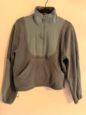 Lululemon Women’s Green Half-Zip Fleece Pullover